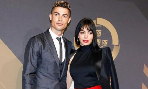 Ο Ρονάλντο δε… μασάει τα λόγια του: Το ψαλιδάκι με Γιουβέντους ή σεξ με τη Τζορτζίνα;