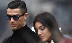 Εισέβαλαν στο σπίτι του Κριστιάνο – Τι συνέβη; (vid)